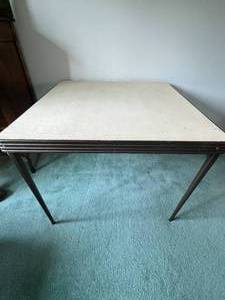 lot 388 image: Level 4 - Vintage Folding Card Table with Metal Legs