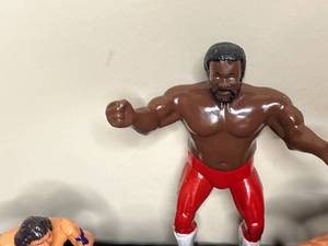lot 73 image: Level 2 - Large Lot of Vintage Action Figures and Wrestlers