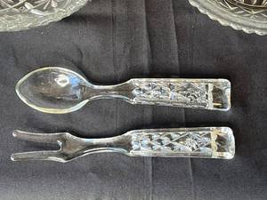 lot 121 image: Level 3 - Vintage Crystal Glassware Collection - Bowls, Pitchers, and Utensils