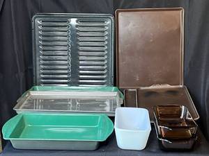 lot 144 image: Level 3 - Assorted Baking Pans and Dishes Lot