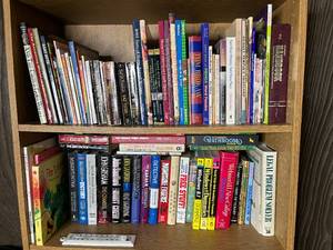 lot 402 image: Level 2 - Large Assortment of Books - Fiction, Non-Fiction, and Cookbooks