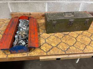 lot 17 image: Level 1 - Lot of Vintage Tool Chest and Hardware Storage Bin with Metal Brackets