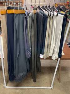 lot 34 image: Level 1 - Assorted Mens Dress Pants Lot (Dockers, Haggar) - Various Colors & Sizes