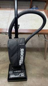 lot 53 image: Level 1 - Eureka The Boss Bravo II Upright Vacuum Cleaner 9.5 Amps