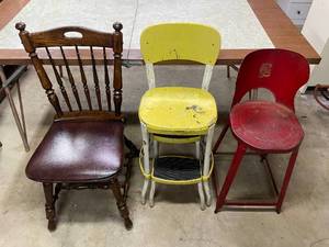 lot 256 image: Level 1 - Collection of 3 Vintage Chairs - Red Metal, Yellow Kitchen, and Wooden Spindle Back