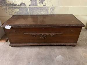 lot 258 image: Level 1 - Antique Lane Cedar Chest with Decorative Carvings