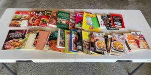 lot 270 image: Garage - Collection of Assorted Cookbooks and Recipe Books