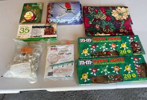 lot 298 image: Garage - Assorted Outdoor Holiday Lights and Accessories Lot
