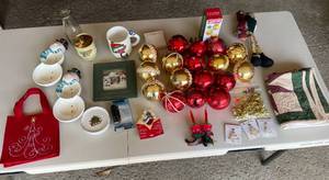 lot 300 image: Garage - Assorted Christmas Decorations and Accessories