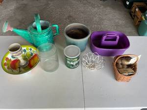 lot 321 image: Garage - Assorted Household and Garden Items