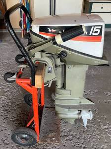 lot 5 image: Garage - Johnson 15 HP Outboard Motor