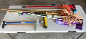 lot 338 image: Garage - Assorted Lot of Brooms, Mops, and Cleaning Tools