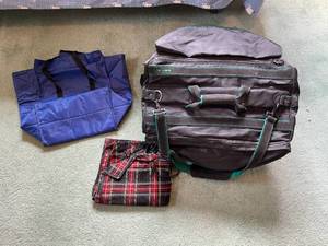 lot 398 image: Level 4 - Lot of Assorted Travel Bags