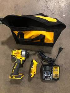 DEWALT ATOMIC 20V Max Lithium-Ion Brushless Cordless Compact 14 in. Impact Driver Kit with 2.0Ah Battery, Charger and Bag Customer Returns See Pictures