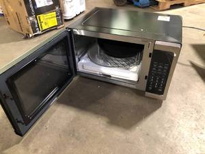 Vissani 1.5 cu. ft. Countertop Convection Microwave in Fingerprint Resistant Stainless Steel with Air Fryer and Sensor cooking  Customer Returns See Pictures