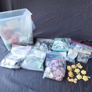 lot 47 image: Bottle caps and buttons, Oh BOY