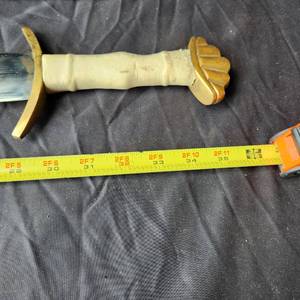 lot 78 image: VikingNordic () broad sword replica