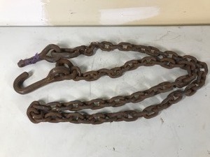 lot 67 image: Sm. logging chain