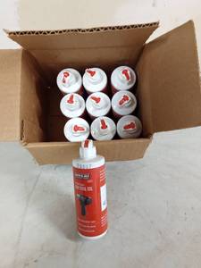 lot 255 image: Box of air tool oil