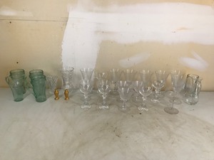 lot 129 image: Box of Coke Glasses & mugs, wine glasses, Vintage S&P and more