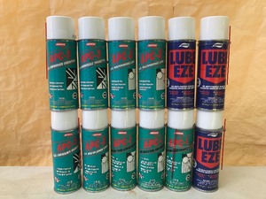lot 212 image: APC-1 GREASE FREE LUBRICANT