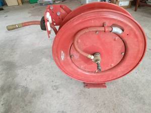 lot 248 image: Air hose on reel