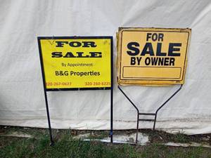 lot 164 image: 2 Metal sign stands