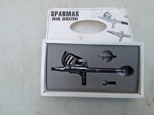 lot 159 image: Sparmax Air Brush