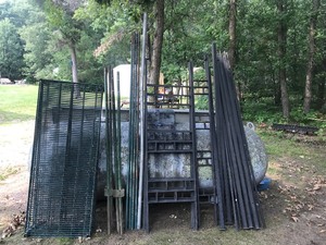 lot 322 image: Gazebo fram (no hardware and not sure if everything is present