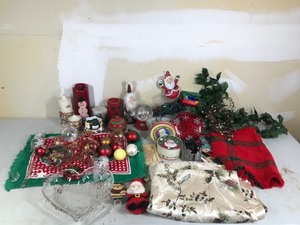 lot 352 image: Christmas ornaments and more
