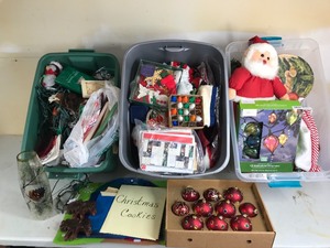 lot 353 image: 3 totes of Cbristmas decor.