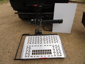 Harmon Swing Away Lift - Receiver Hitch Mount