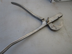 Emasculator #43 Stainless