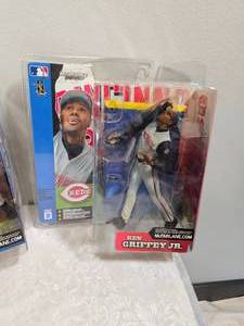 lot 216 image: McFarlane Toys Baseball Figures