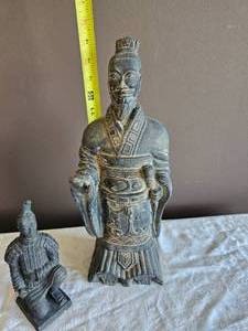 lot 78 image: Chinese Terra Cotta Warrior Figurines
