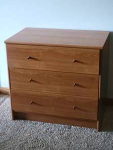 lot 193 image: Sleek Modern Three Drawer Dresser