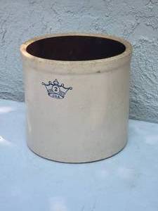 lot 170 image: Antique Blue Crown Earthenware Crock #12