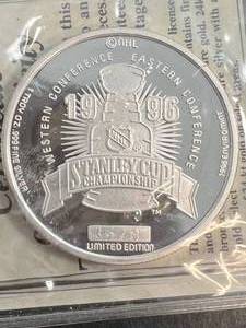 1 TROY OZ .999 FINE SILVER COLORADO AVALANCE 1996 CHAMPIONS ROUND