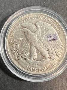 1945 US WALKING LIBERTY HALF DOLLAR IN AIRTITE