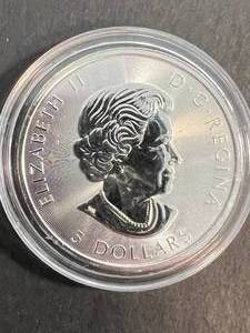 1 TROY OZ .9999 FINE SILVER 2017 CANADIAN ROUND IN AIRTITE