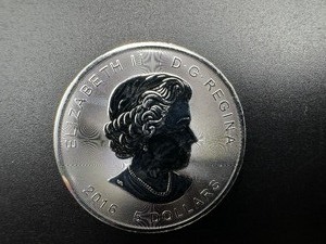 lot 50 image: 2016  BU One Ounce .9999 Silver Canada Superman Coin