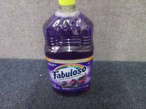 lot 15 image: 6- 56 oz Fabuloso...
