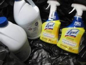 lot 19 image: 2- 32 oz Lysol Spray Cleaner, 2 Pur...
