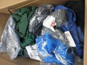 lot 93 image: Box of Assorted PreBranded Mens Cu...