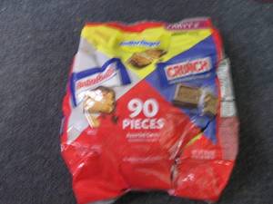 lot 143 image: 90 pc Party Pack...