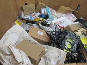 lot 214 image: Pallet Box of Assorted Overstock It...