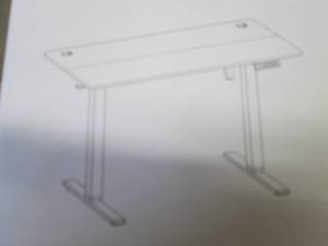 lot 215 image: White Desk open box,assembly requir...