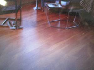 lot 224 image: 8 Cases Home Legend Gunstock Oak 3...