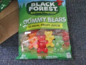 lot 423 image: 12- 4.5 oz Black Forest Gummy Bears...