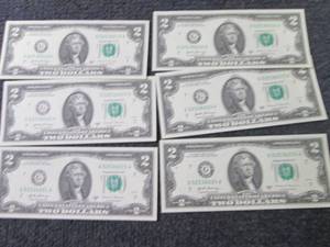 lot 427 image: 6 Sequential, Uncirculated $2 Bills...